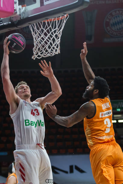 利完成门面 利完成门面