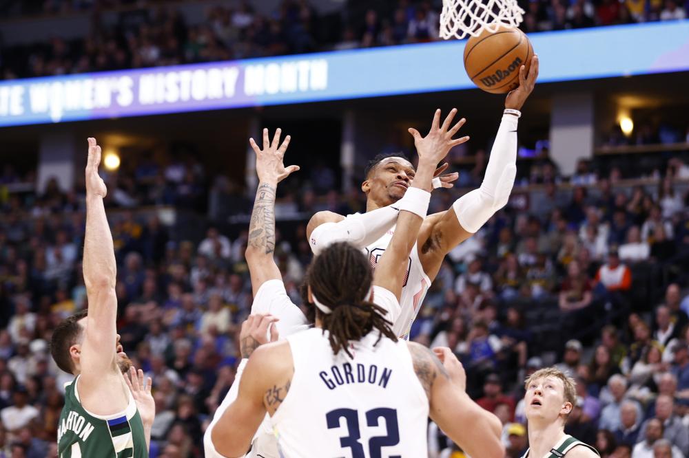 作为足球界 作为足球界