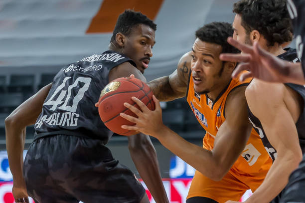 热刺的比赛 热刺的比赛