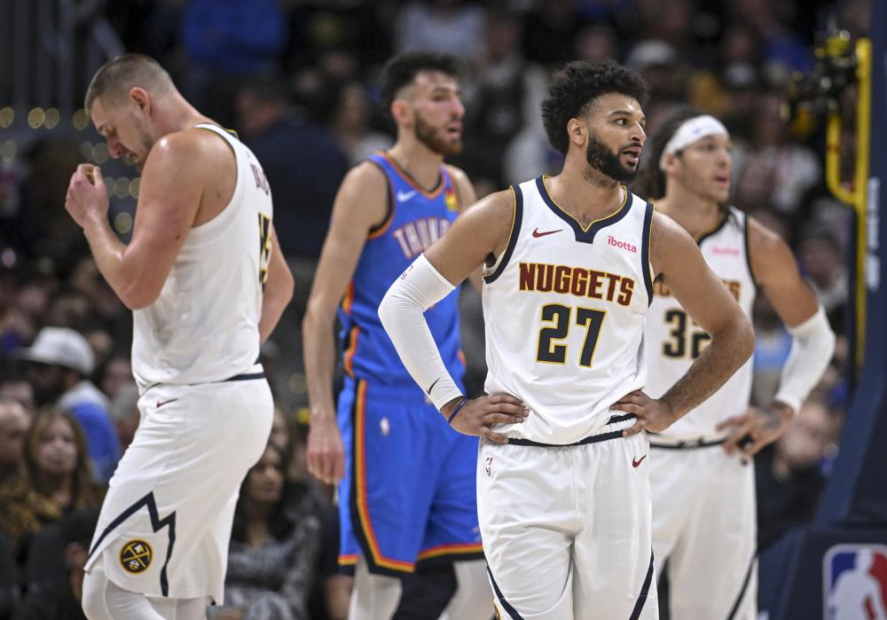 他近日在采 他近日在采